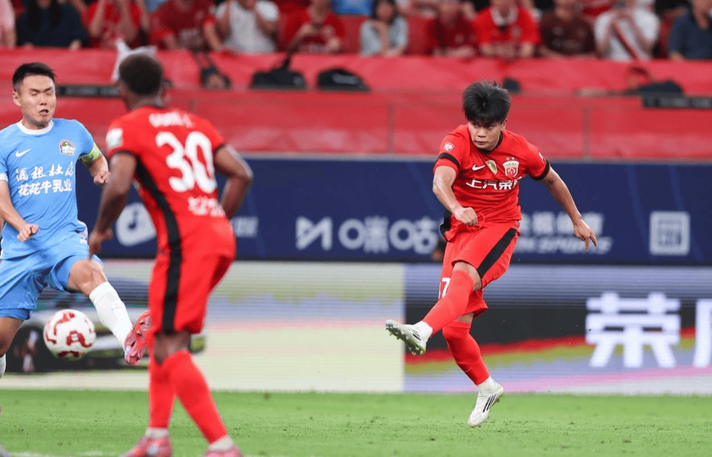 kaiyun-关于欧联赛程吃紧,上海海港加时末段手感冰凉,球迷炸锅,团队化学反应显著的信息