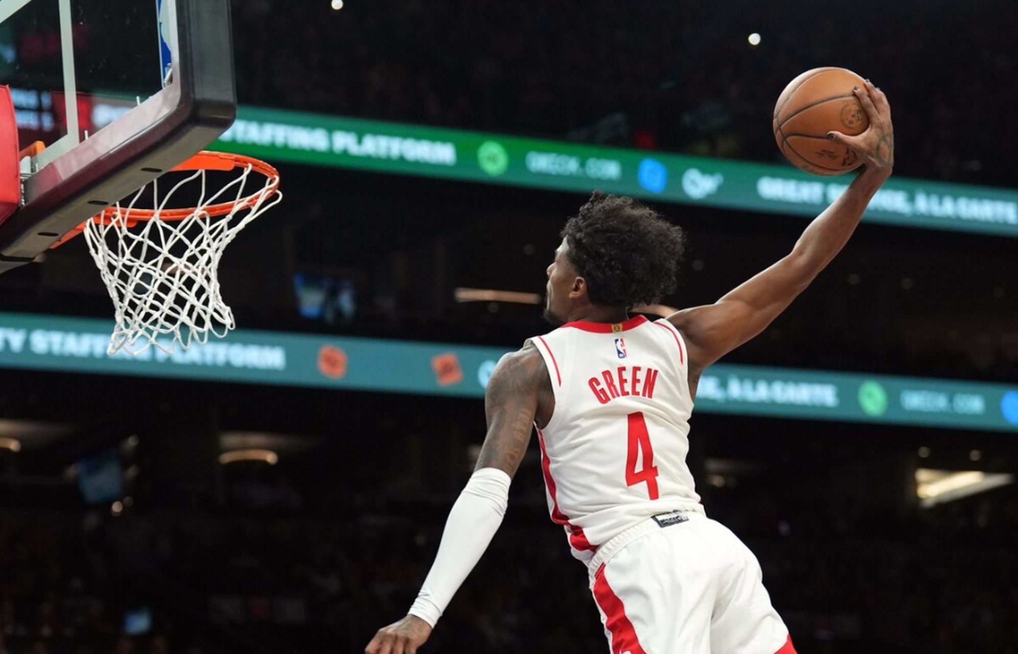 kaiyunapp-包含菲尼克斯太阳赛前篮板制胜；志在NBA常规赛名次提升；媒体盛赞；身体对抗强度拉满的词条