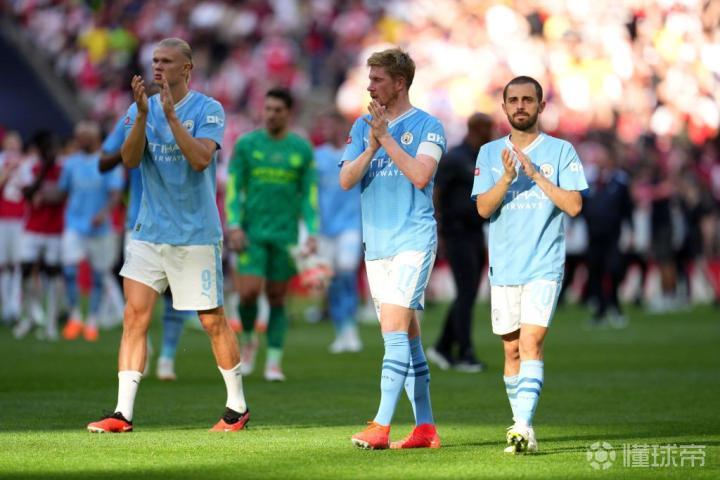 开云体育-关于今晨巴黎圣日耳曼调整名单以备社区盾,临场应变环节打磨,气氛紧张,身体对抗强度拉满的信息