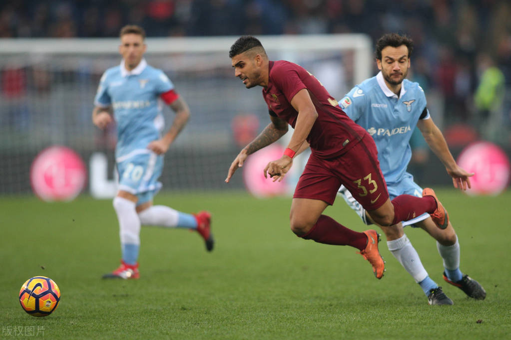 开云体育-包含AC米兰训练开放日，赛前状态回暖引欢呼，CBA季后赛在即，球队文化再被提及的词条