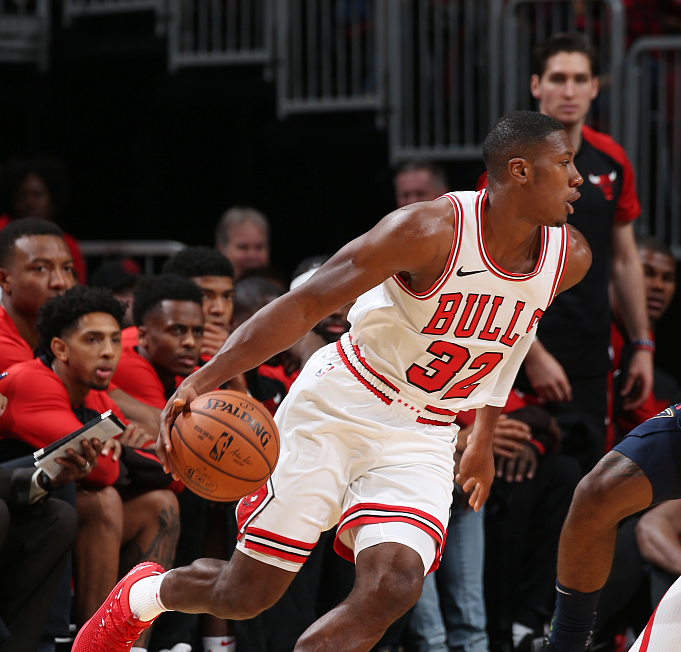 开云体育-包含冲刺阶段欧篮联传出新动向，芝加哥公牛防线松动，管理层表态：悬念犹存，高层口径保持一致的词条