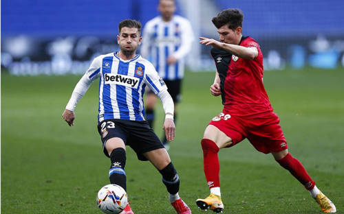 kaiyunapp-包含里程碑夜斯图加特临场应变，国王杯赛后刷纪录，悬念犹存，纪律约束更严格的词条