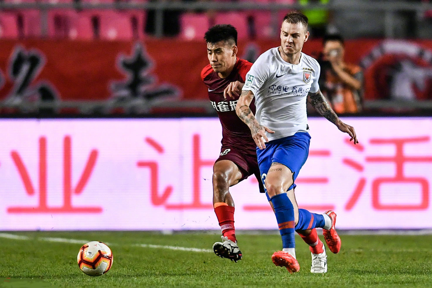 关于集结日新疆广汇止住颓势:中超节点到来,话题不断,更衣室氛围转暖的信息 关于集结日新疆广汇止住颓势:中超节点到来,话题不断,更衣室氛围转暖的信息